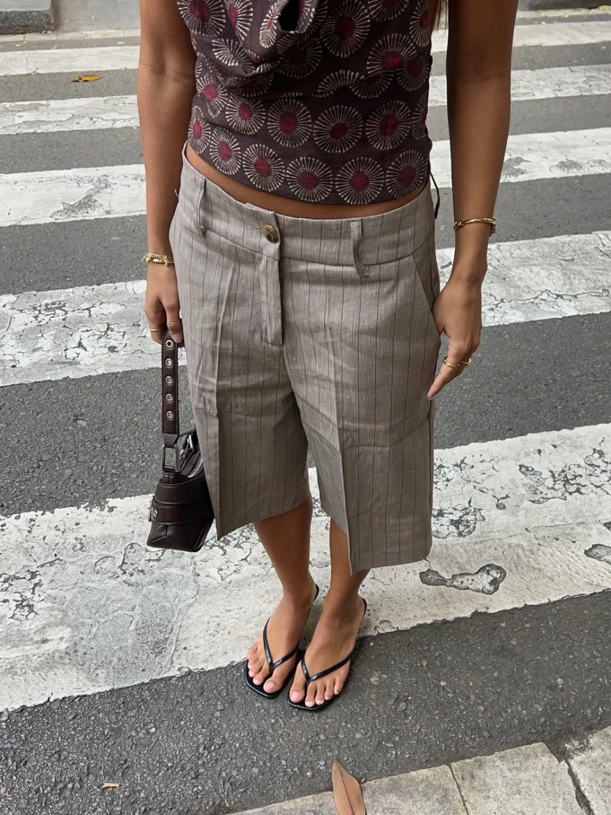 Design By Si Nayaly bermudashorts med striber - Beige New
