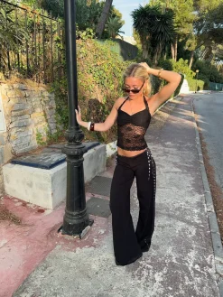 Design By Si Nicola halternecktop i blonde - Sort Online