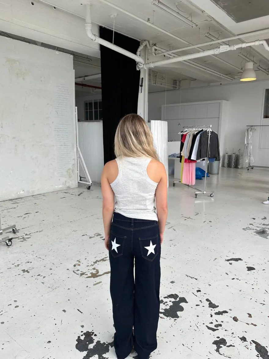 Design By Si Oversized stjerne jeans - Hvide stjerner Sale