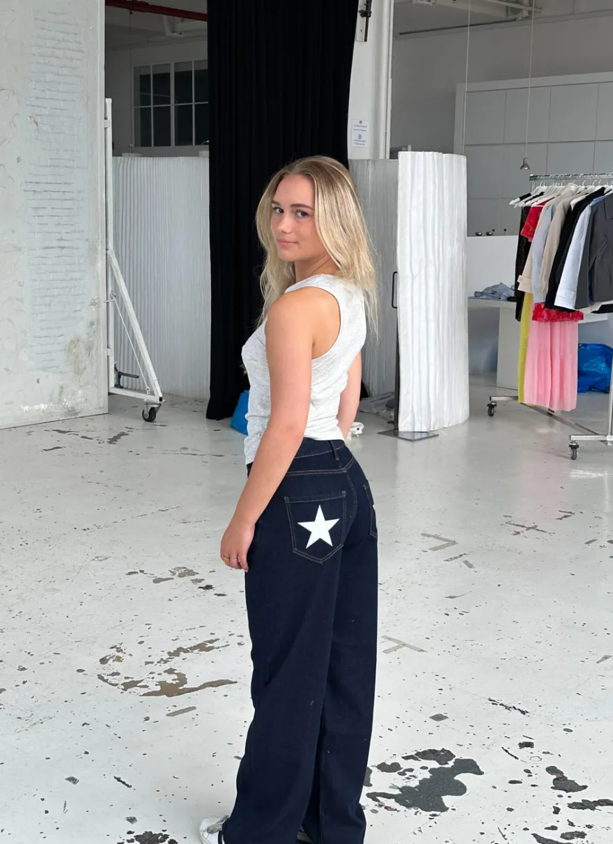 Design By Si Oversized stjerne jeans - Hvide stjerner Sale