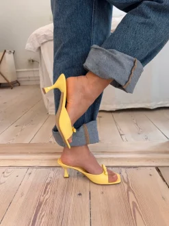 Design By Si Pastella mules med sløjfe - Lysegul Hot