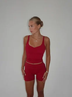 Design By Si Prosper tank top - Cherry Best