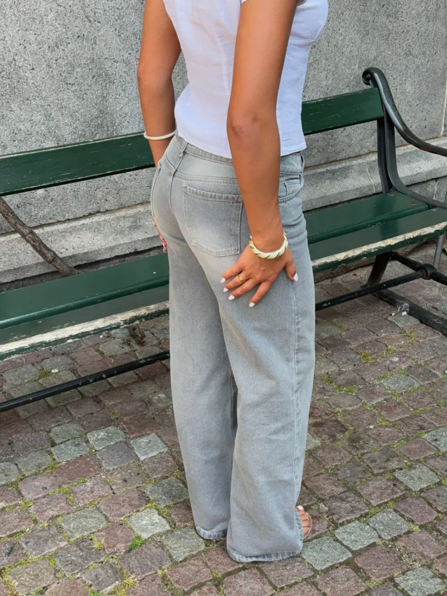 Design By Si Ranya lavtaljede jeans - Lys grå