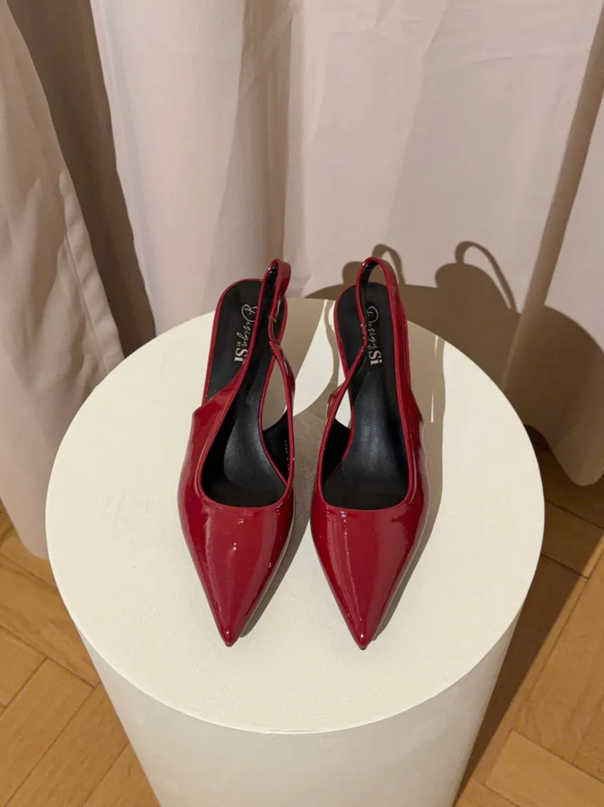 Design By Si Robin slingback mules - Rød