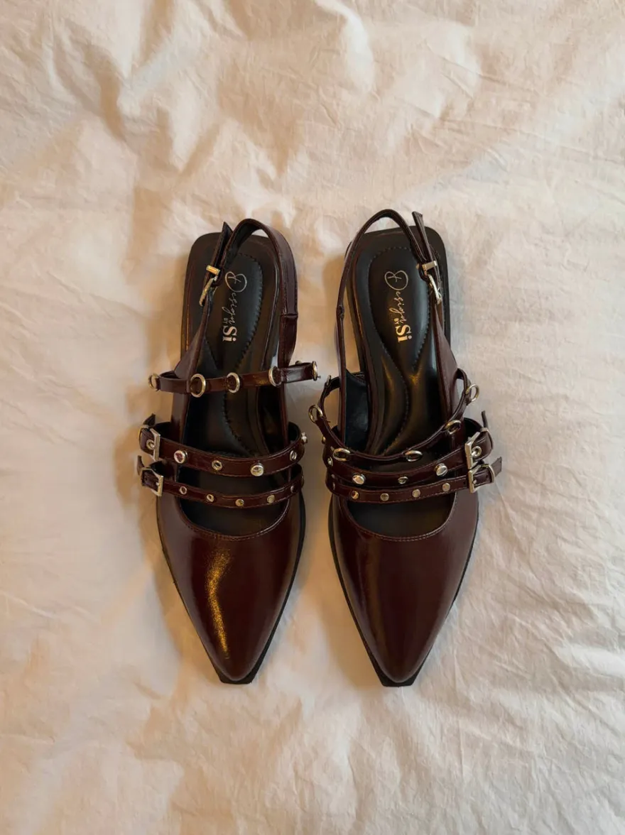 Design By Si Saga slingback sandaler med spændedetaljer - Mørkerød Best