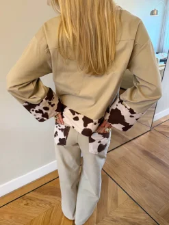 Design By Si Scandivv denimjakke med koprint - Beige/brun/hvid Clearance