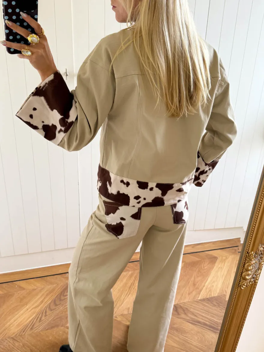 Design By Si Scandivv denimjakke med koprint - Beige/brun/hvid Clearance