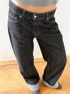 Design By Si Scandivv jeans med opsmøg - Grå Online
