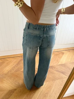 Design By Si Scandivv lavtaljede jeans - Lys denim Outlet