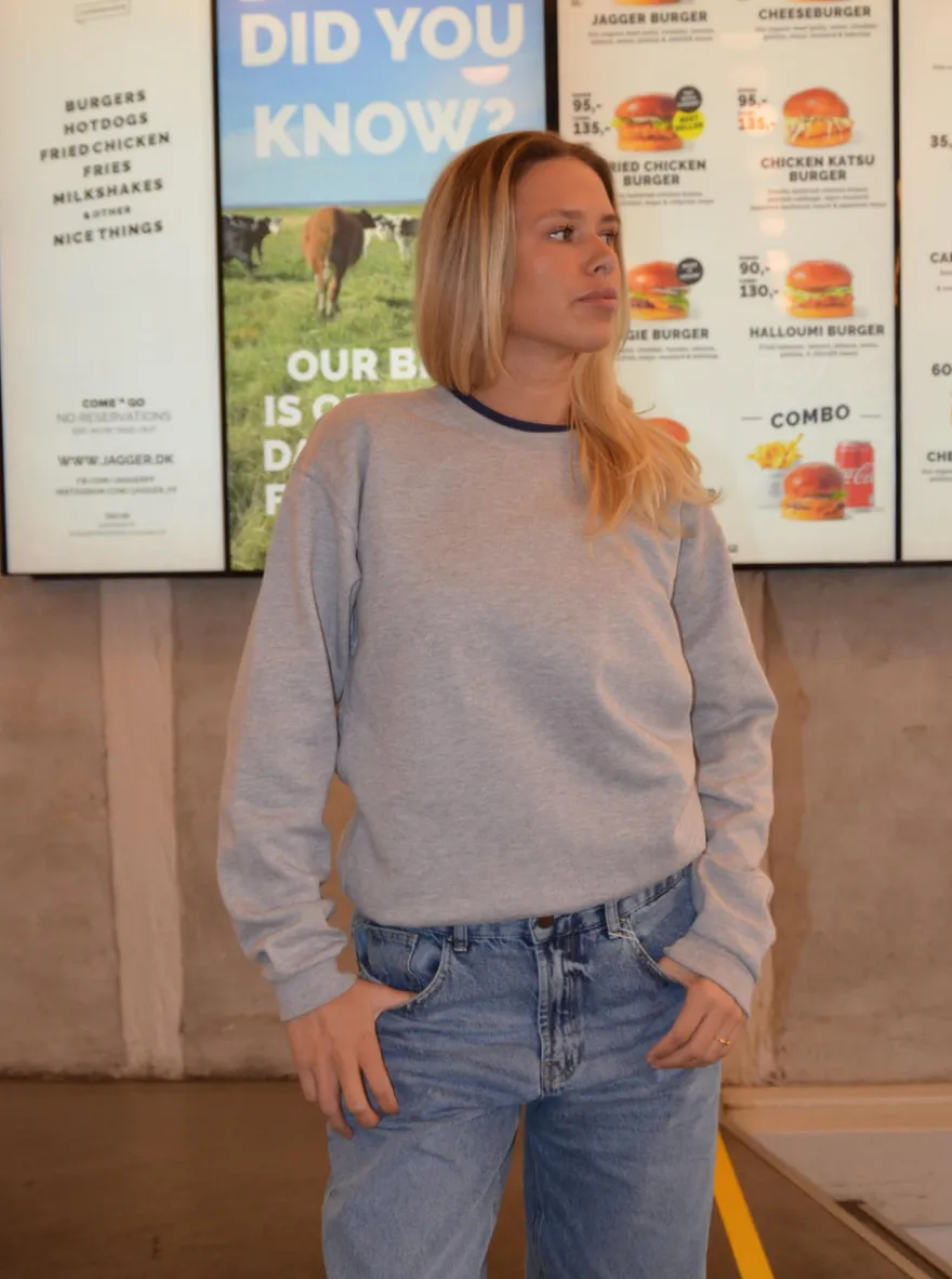 Design By Si Self love club sweatshirt - grå Best