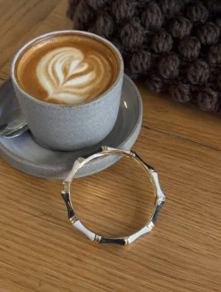 Design By Si Sola armbånd med striber - Sort/hvid New