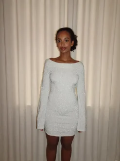 Design By Si Solange glitterkjole med åben ryg - Sølv