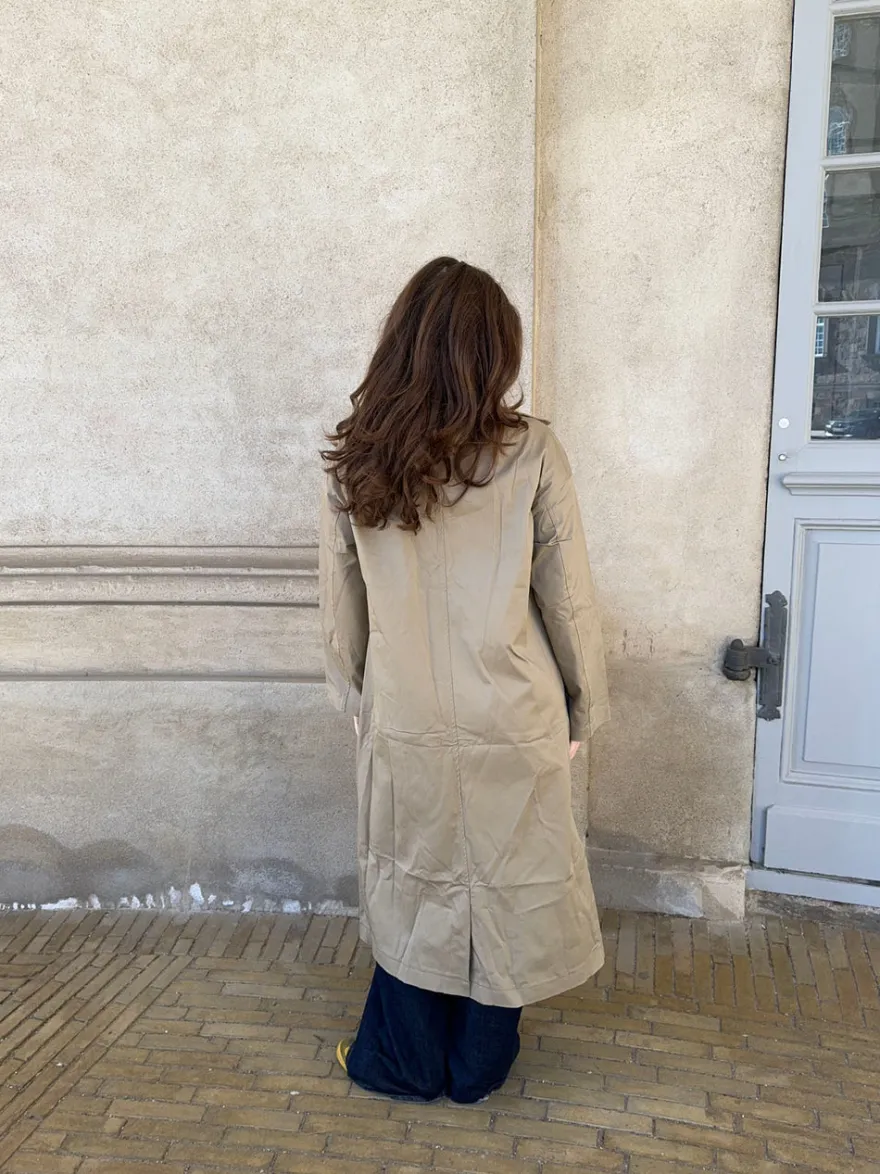 Design By Si Solene trenchcoat - Beige Hot