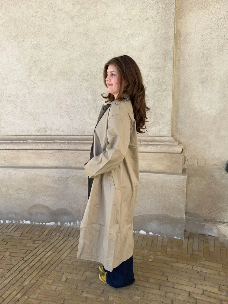 Design By Si Solene trenchcoat - Beige Hot