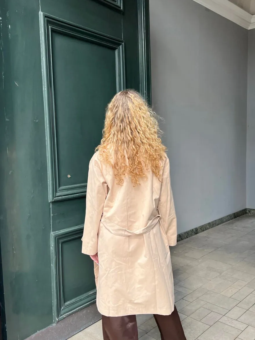 Design By Si Sophia trenchcoat - Beige