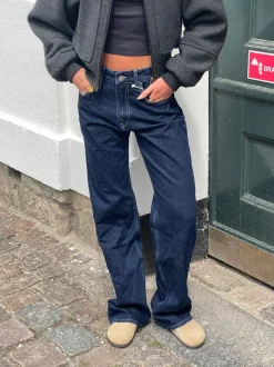Design By Si Star jeans med hvide stjerner - Mørk denim Outlet