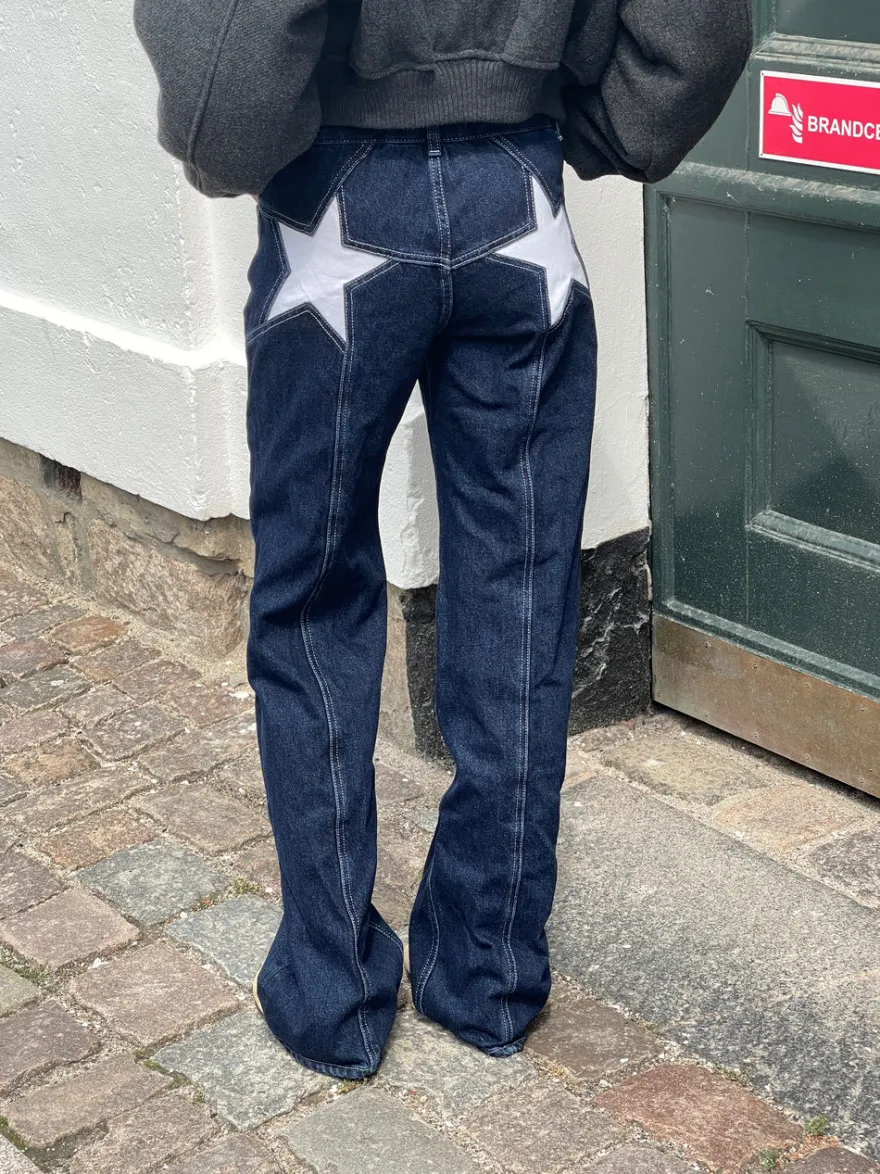 Design By Si Star jeans med hvide stjerner - Mørk denim Outlet
