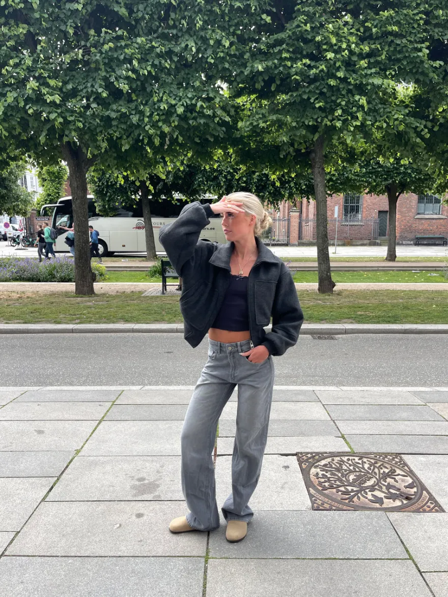 Design By Si Star jeans med kaki stjerner - Grå