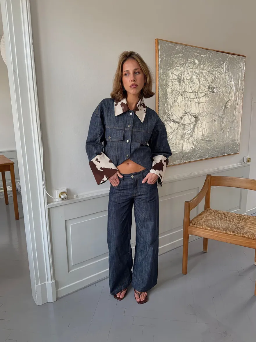 Design By Si Suivinia jeans med koprint - Blå Online