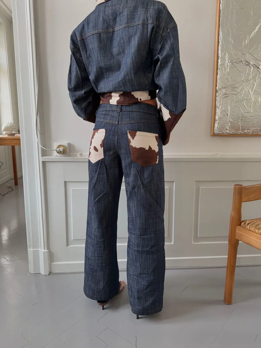 Design By Si Suivinia jeans med koprint - Blå Online
