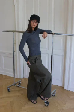 Design By Si Suzy bluse med striber - Sort og grå