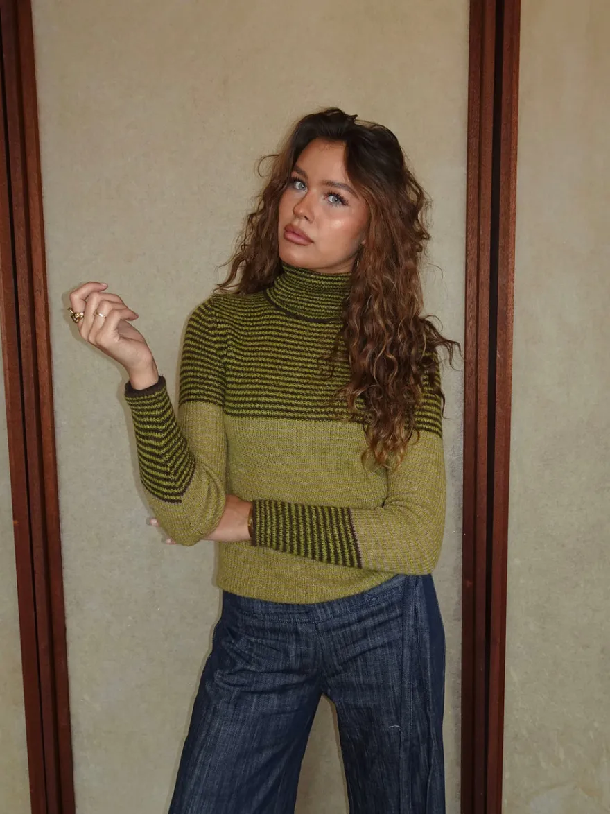 Design By Si Swela striktrøje med turtleneck - Grøn/brun Discount