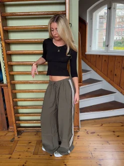 Design By Si Tessy bluse med trekvartærmer - Sort Clearance