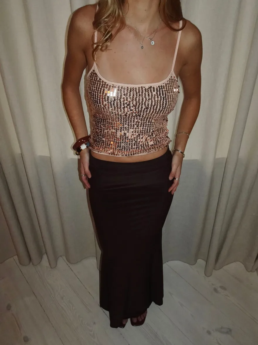 Design By Si Tine top med pallietter - Rosa/guld Outlet