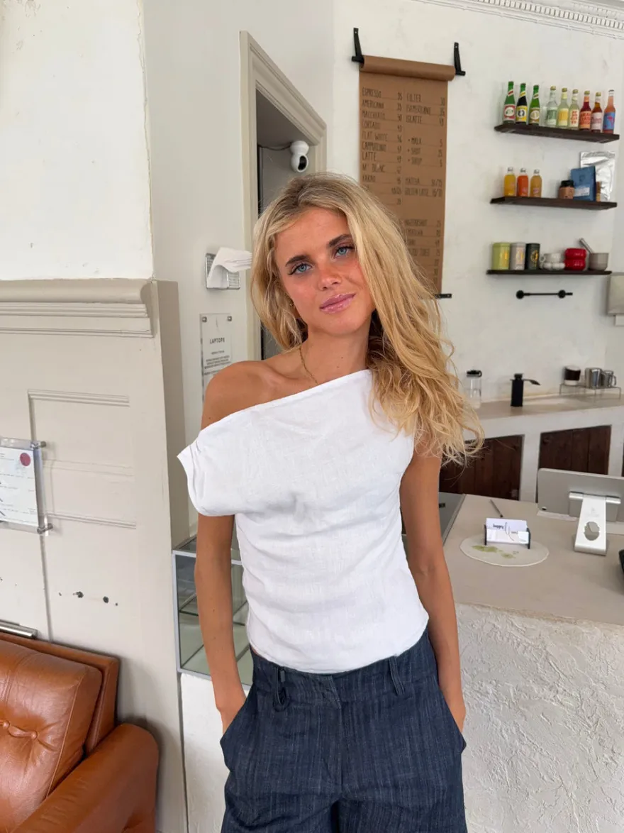 Design By Si Tiril one shoulder top i hør - Hvid Online