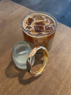 Design By Si Tove armbånd med mønster - Nude/brun/guld Best