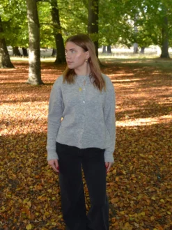 Design By Si Trine cardigan i uld - Lysegrå