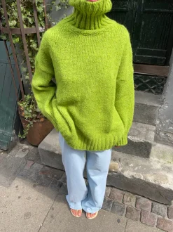 Design By Si Valdamara oversized striktrøje med turtleneck - Limegrøn Sale