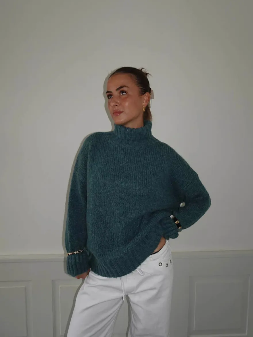 Design By Si Valdamara oversized striktrøje med turtleneck - Blå Best