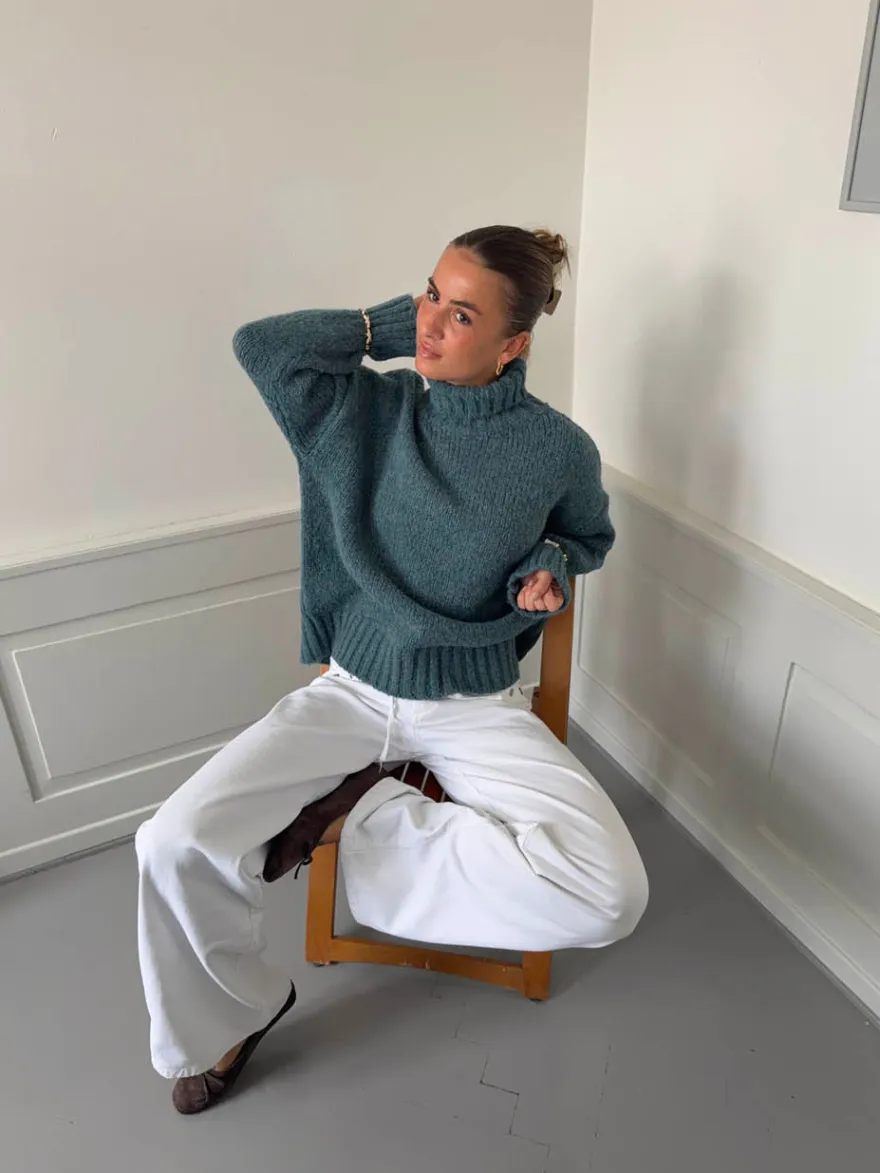 Design By Si Valdamara oversized striktrøje med turtleneck - Blå Best