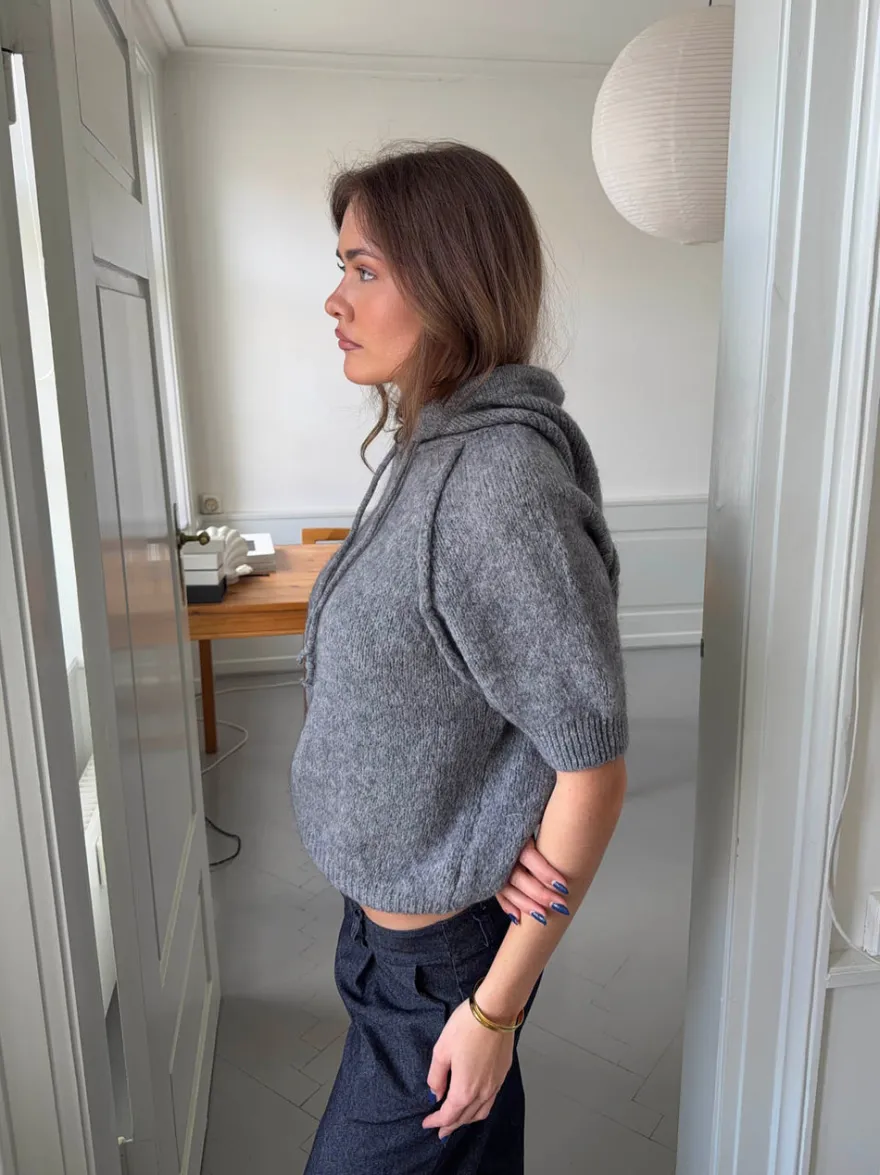 Design By Si Vanja strikket hoodie - Grå Outlet