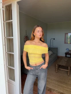Design By Si Victoire off shoulder top i mesh - Gul Hot
