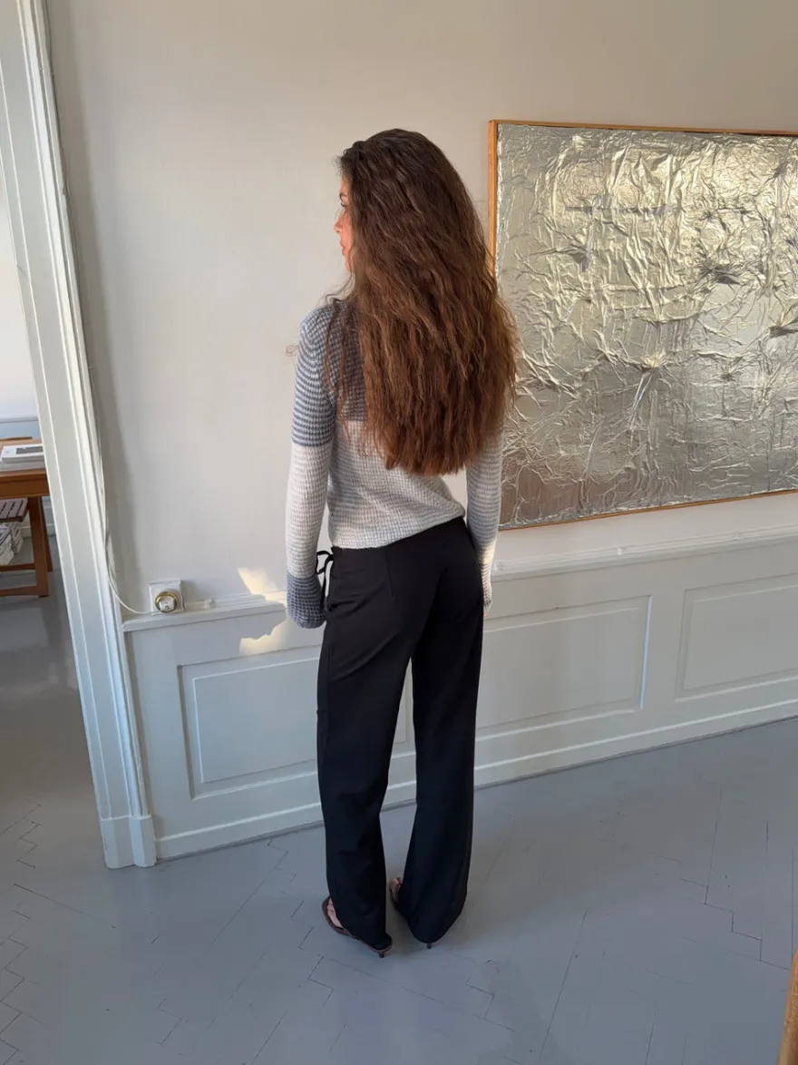 Design By Si Vinna suitbukser med metalring - Sort Sale