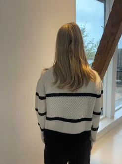 Design By Si Vittoria striktrøje med striber - Sort/off white