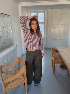 Design By Si Zeya striktrøje med striber - Lyserød/taupe Outlet