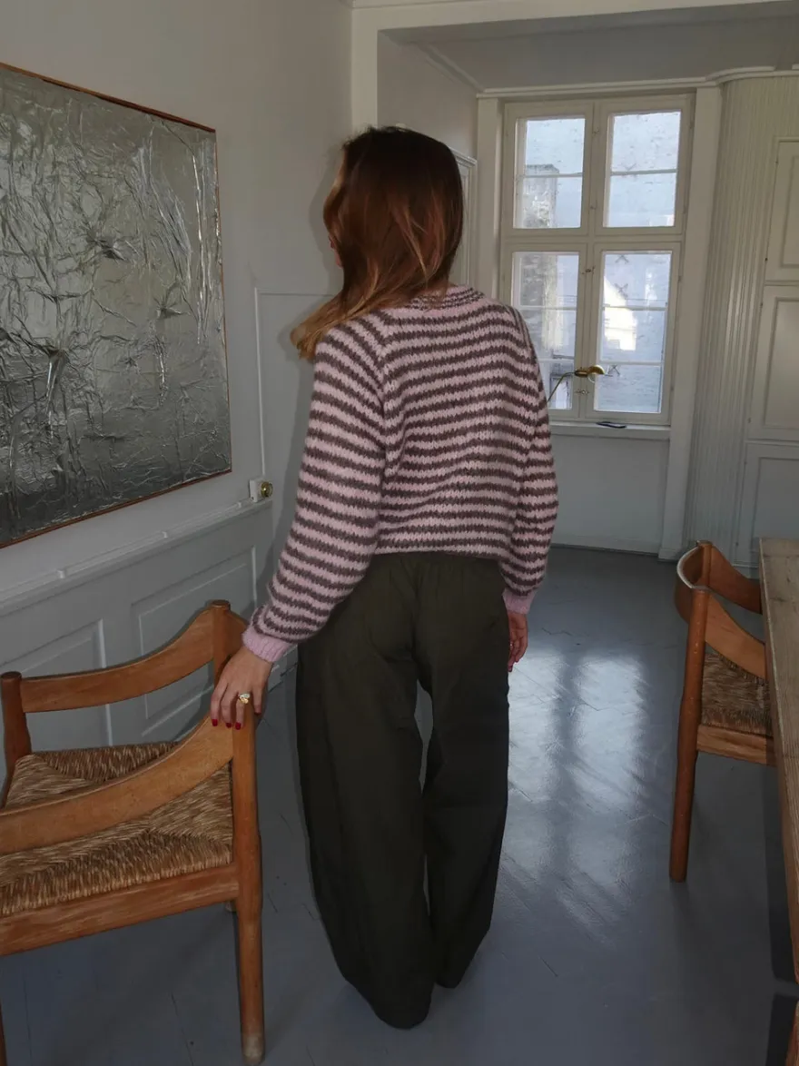 Design By Si Zeya striktrøje med striber - Lyserød/taupe Outlet
